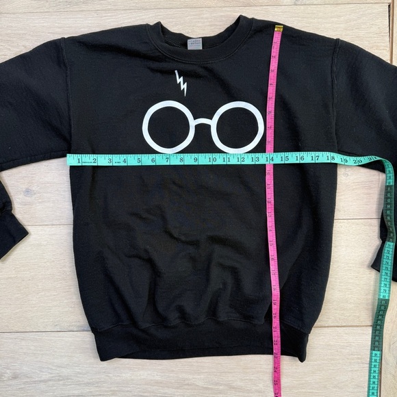 Harry Potter Sweatshirt - Picture 5 of 5